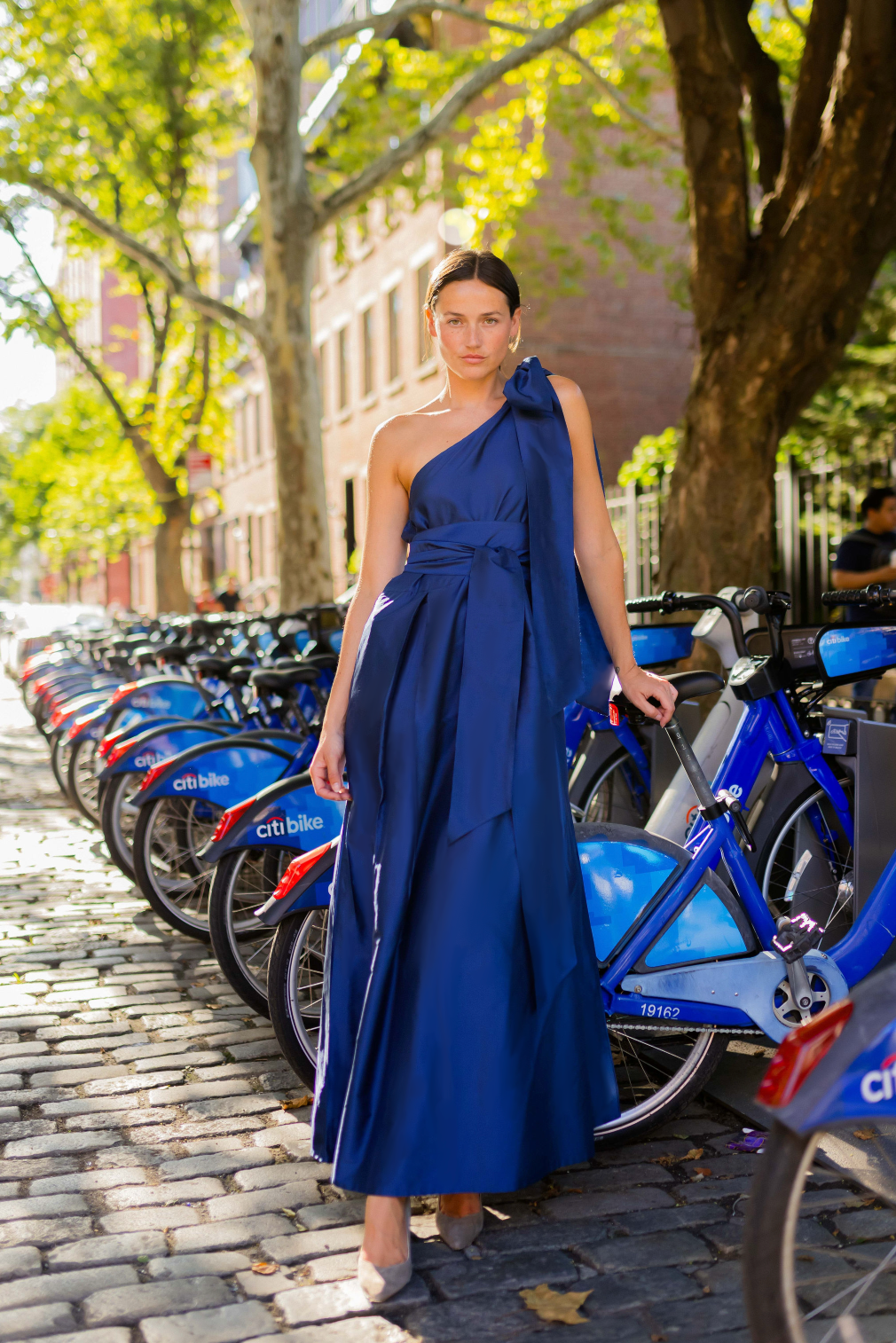 Chelsea One-Shoulder Gown | Navy Silk Taffeta