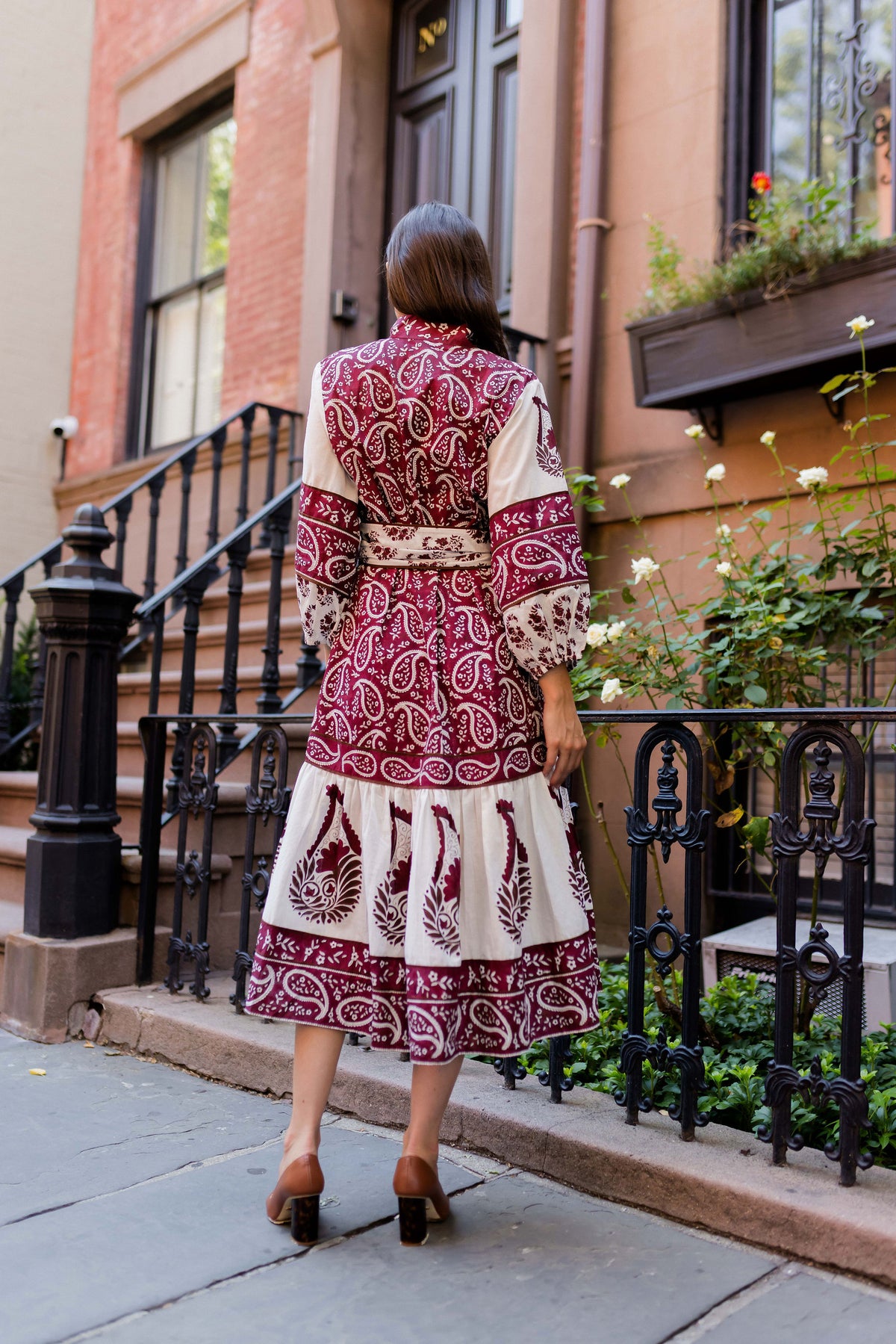 SUE SARTOR Flounce | Burgundy/Chocolate Paisley