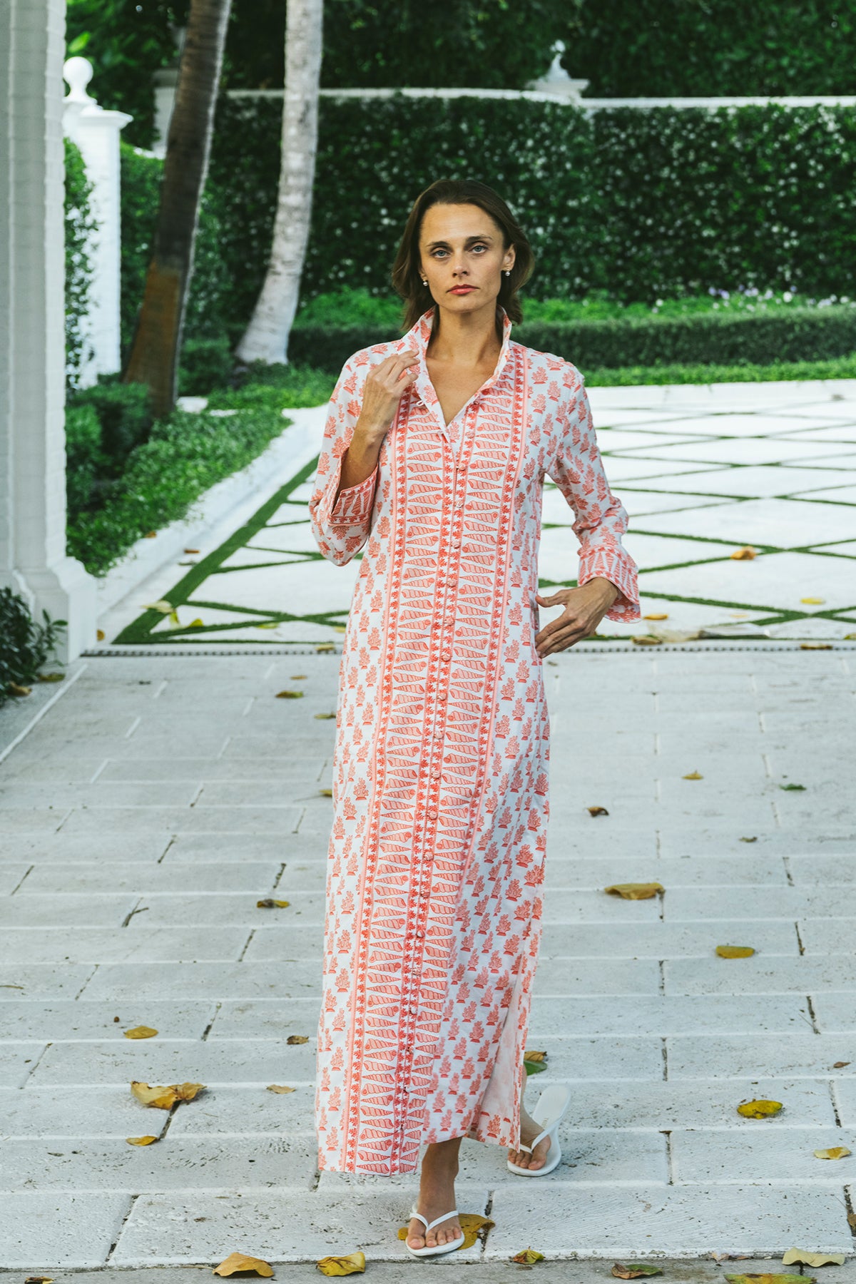 Caftan long à col cintré | Coquille Saint-Jacques péridot/corail mou