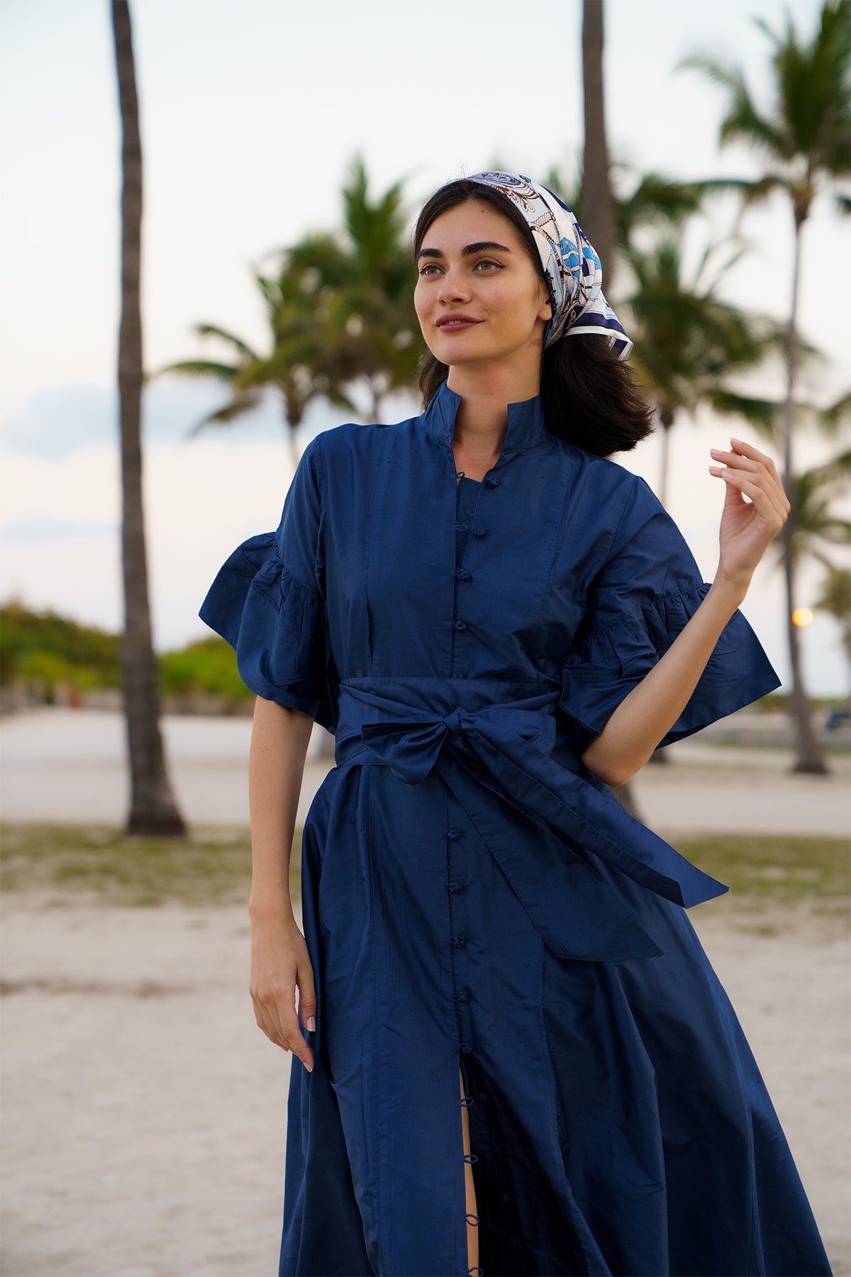 Leela Hostess Kaftan | Navy Silk Taffeta