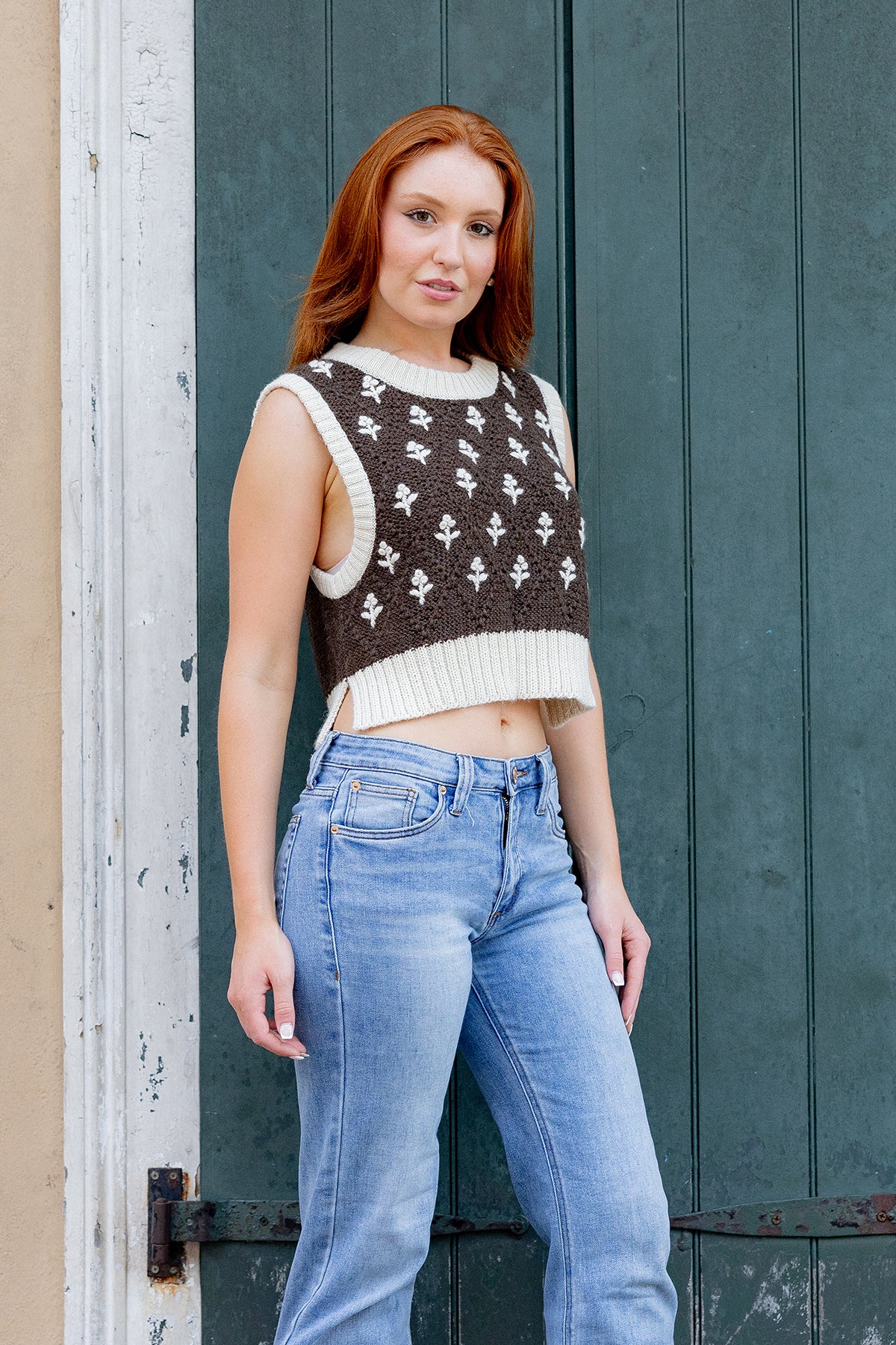 Boxy Vest | Chocolate/Ivory Trellis