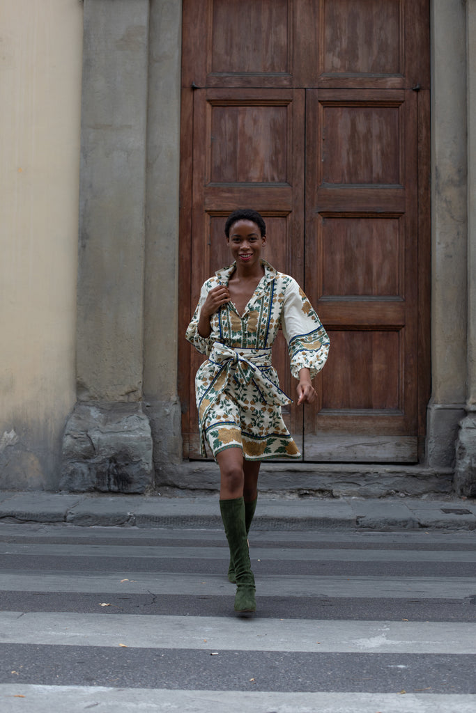 SUE SARTOR Flounce Shorty | Honey/Olive Mum