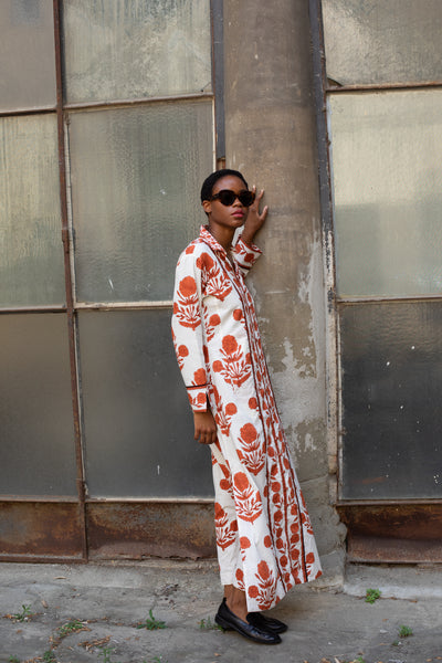 ワンピース STANDARD typewriter NEO KAFTAN DRESS 1D0A4056_grande.jpg?v=1756293067