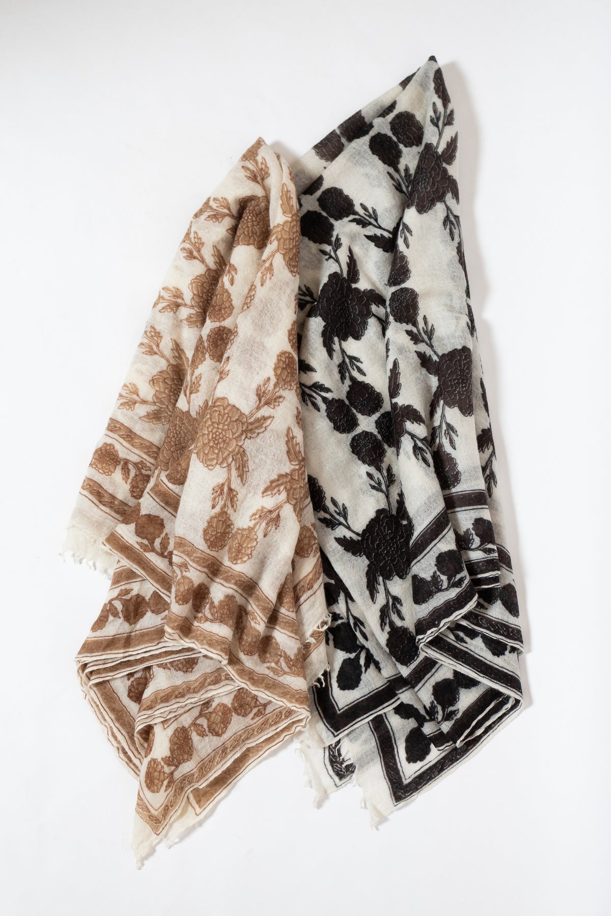 Cashmere Pashmina | SUE SARTOR Marigold © Trellis