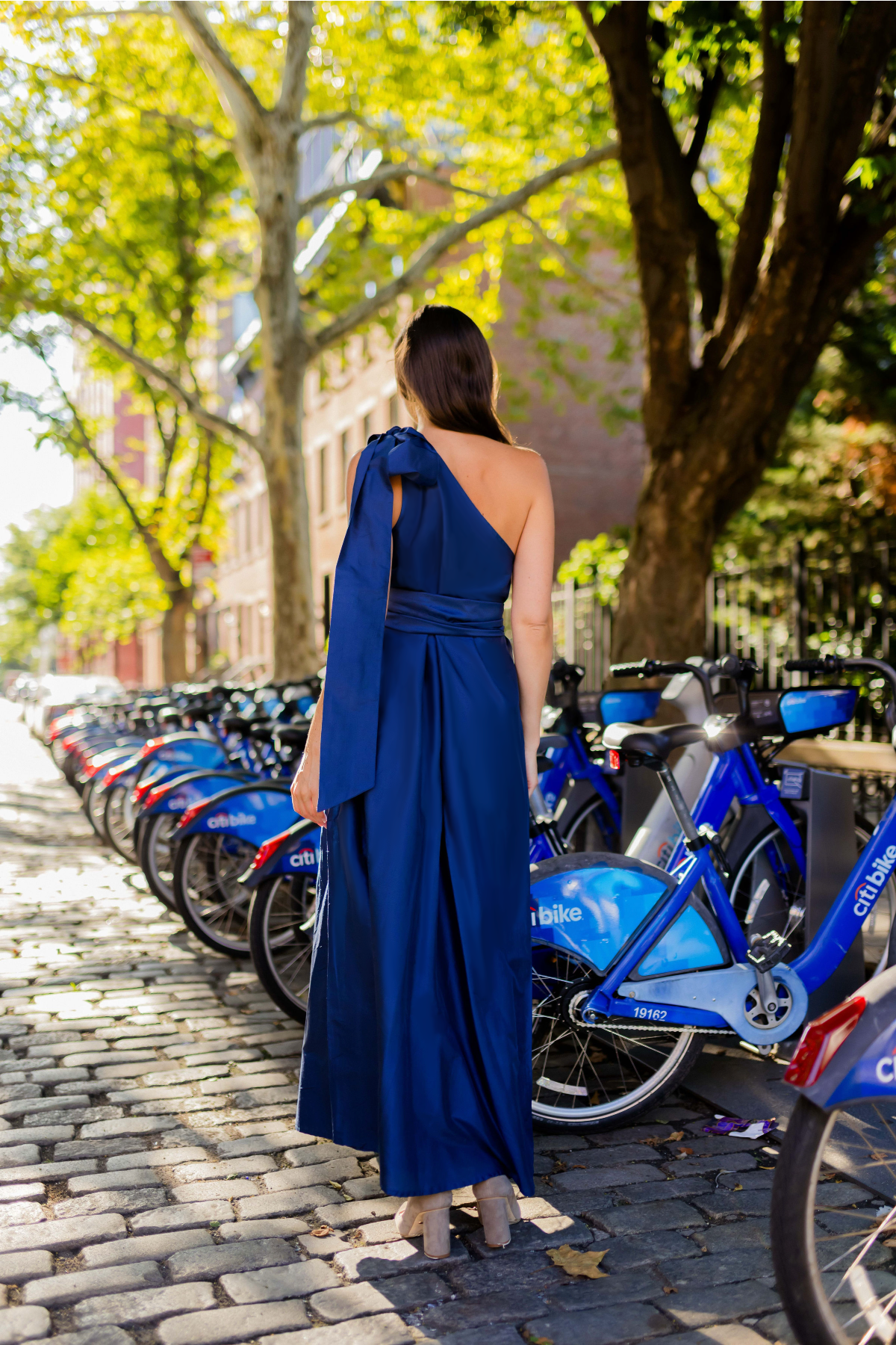 Chelsea One-Shoulder Gown | Navy Silk Taffeta