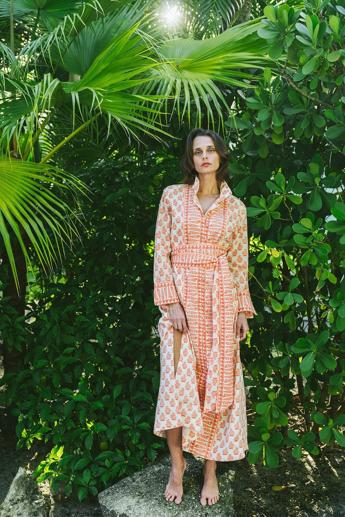 Caftan long à col cintré | Coquille Saint-Jacques péridot/corail mou