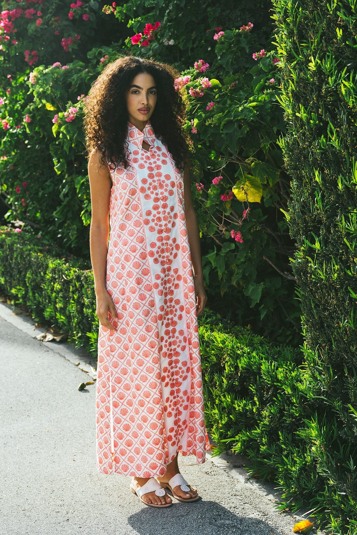 Caftan long à col cintré | Coquille Saint-Jacques péridot/corail mou
