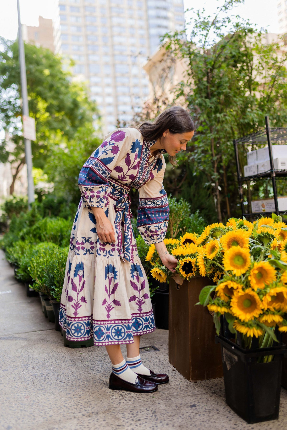 SUE SARTOR Flounce | Mulberry/Navy Dahlia
