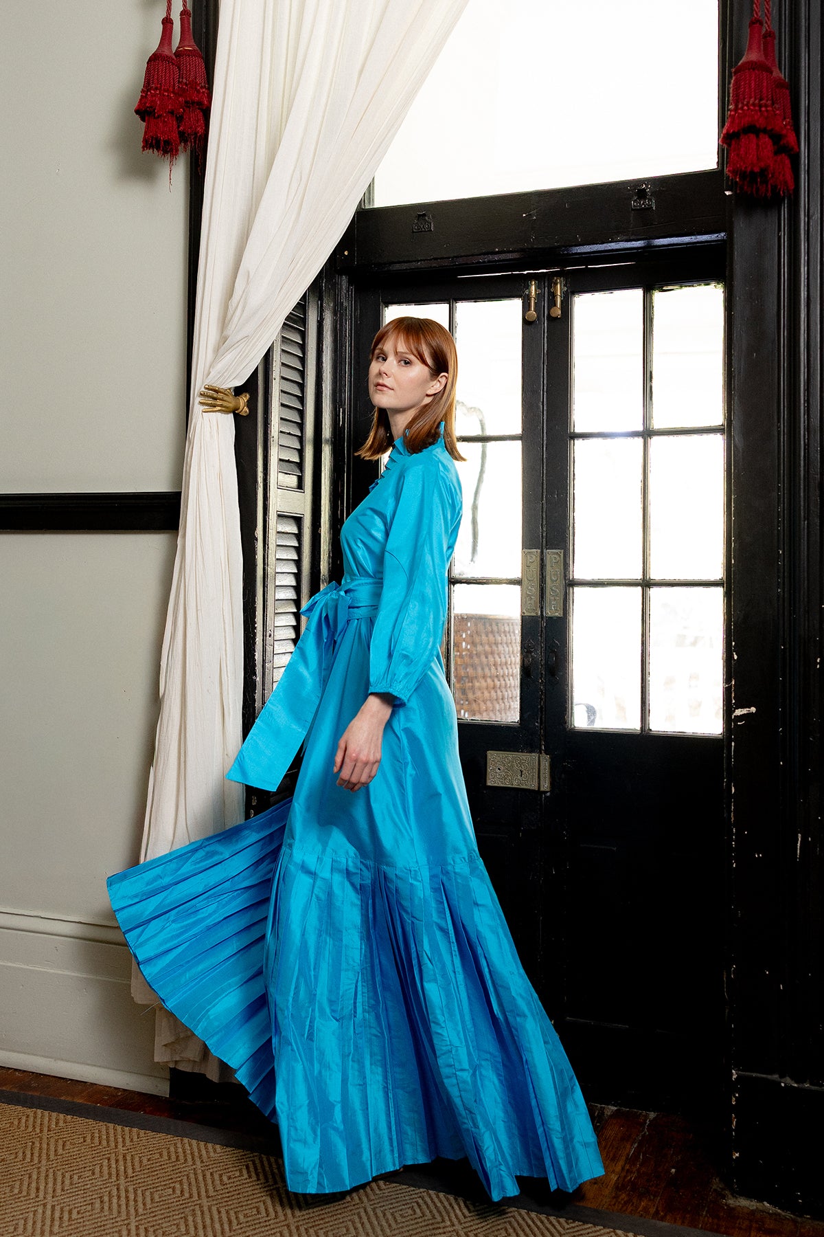 peacock blue dress for women Pleated SUE SARTOR Flounce Gown Trumpet/Mermaid Black Formal Dresses Trumpet/Mermaid Color:Matte Black, Silver Chest 54