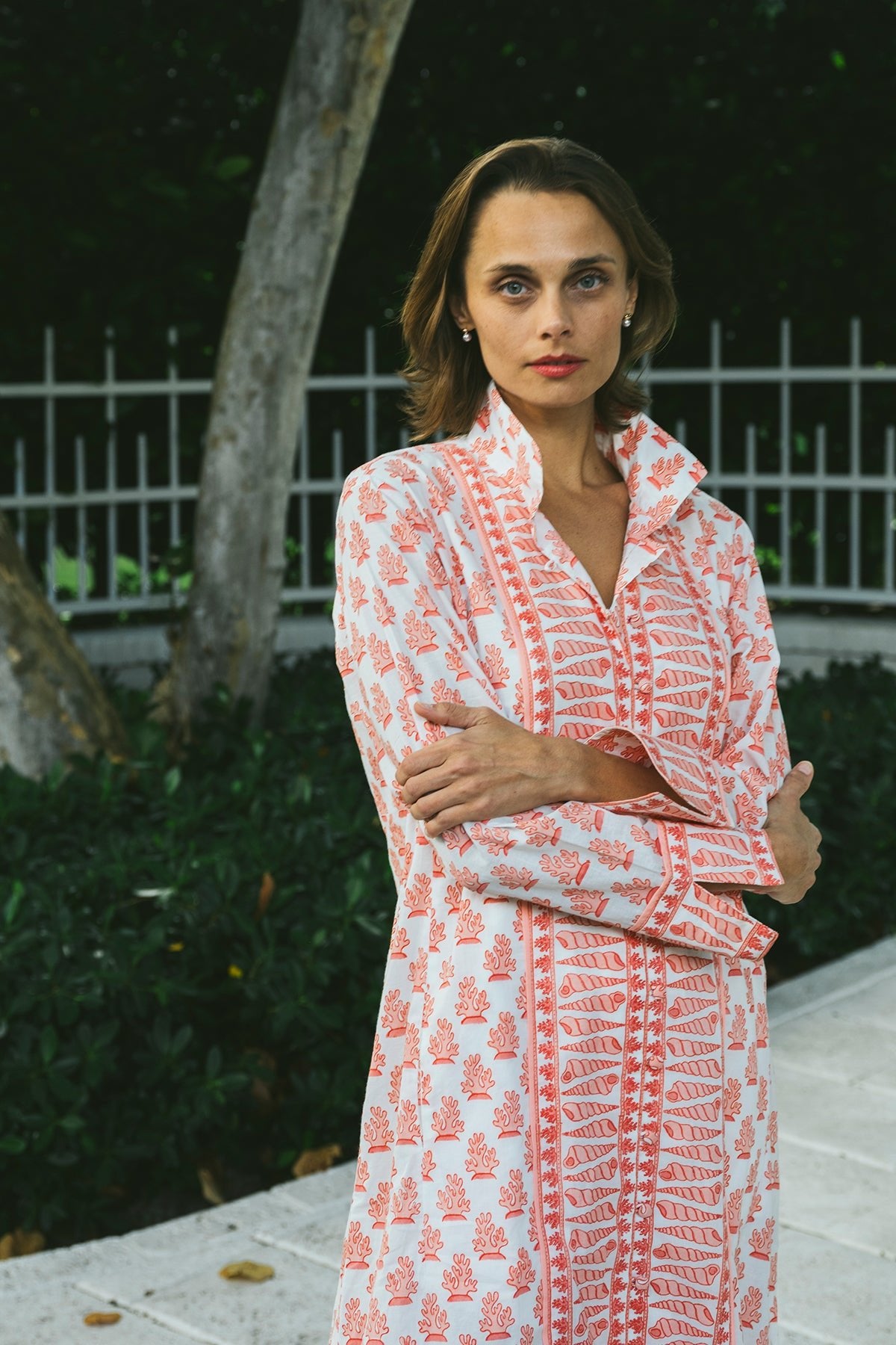 Caftan long à col cintré | Coquille Saint-Jacques péridot/corail mou