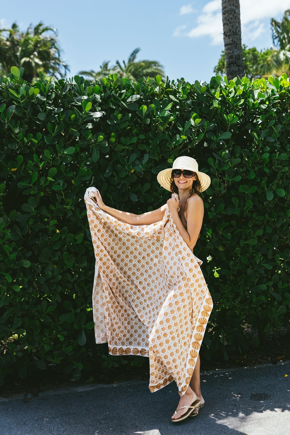 Pareo | Rattan Scallop Shell