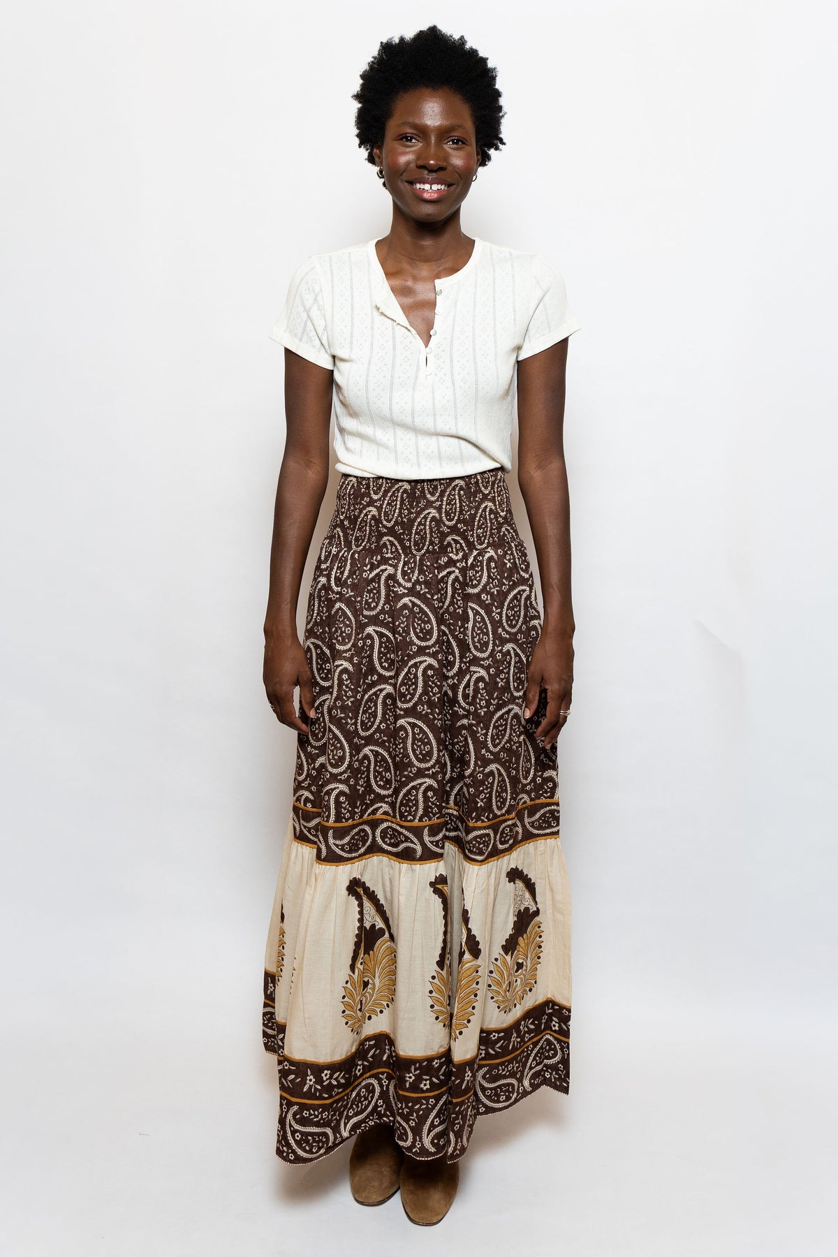 SUE SARTOR Flounce Smocked Waist Skirt | Chocolate/Honey Paisley