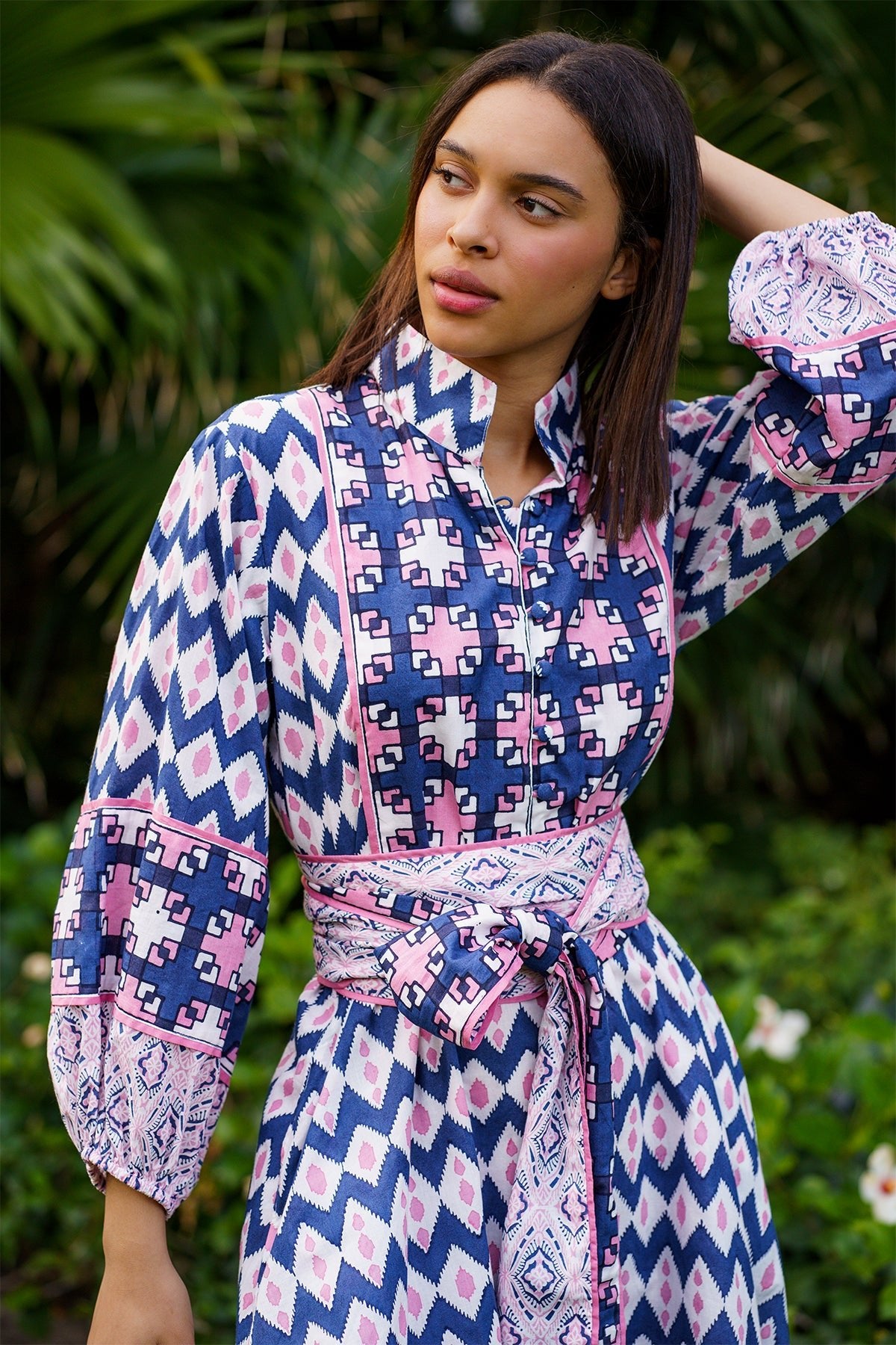 SUE SARTOR Flounce Shorty | Bubble/Navy Ikat