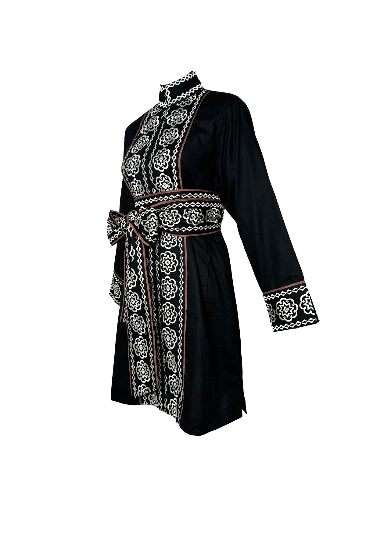 Marrakech Kaftan Short | Black/Ivory Piazza Embroidery – SUE SARTOR